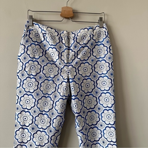 Diane Von Furstenberg-Embroidered Floral 100% Silk Crop Dress Trouser (Size:4) - Picture 5 of 12